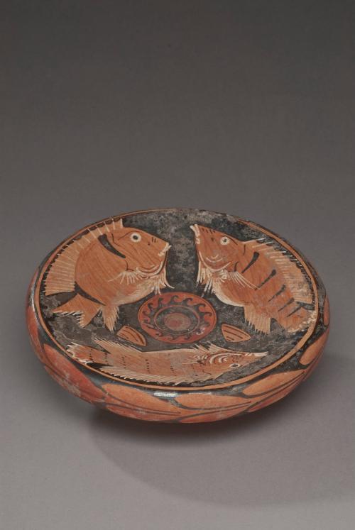 Campanian Red-Figure Fish Plate