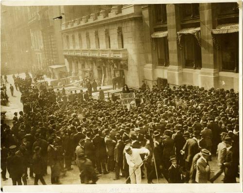 Suffragettes Speak on Wall Street