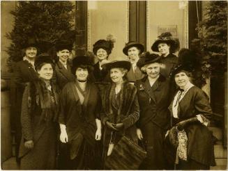 Group of Illinois Suffragettes